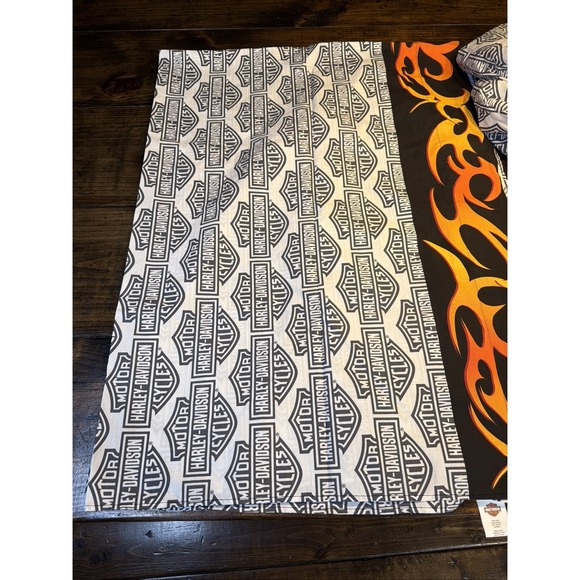 Harley Davidson Twin Sheet Set Flat/ Fitted Flames Logo Motorcycle Bedding - Picture 2 of 12